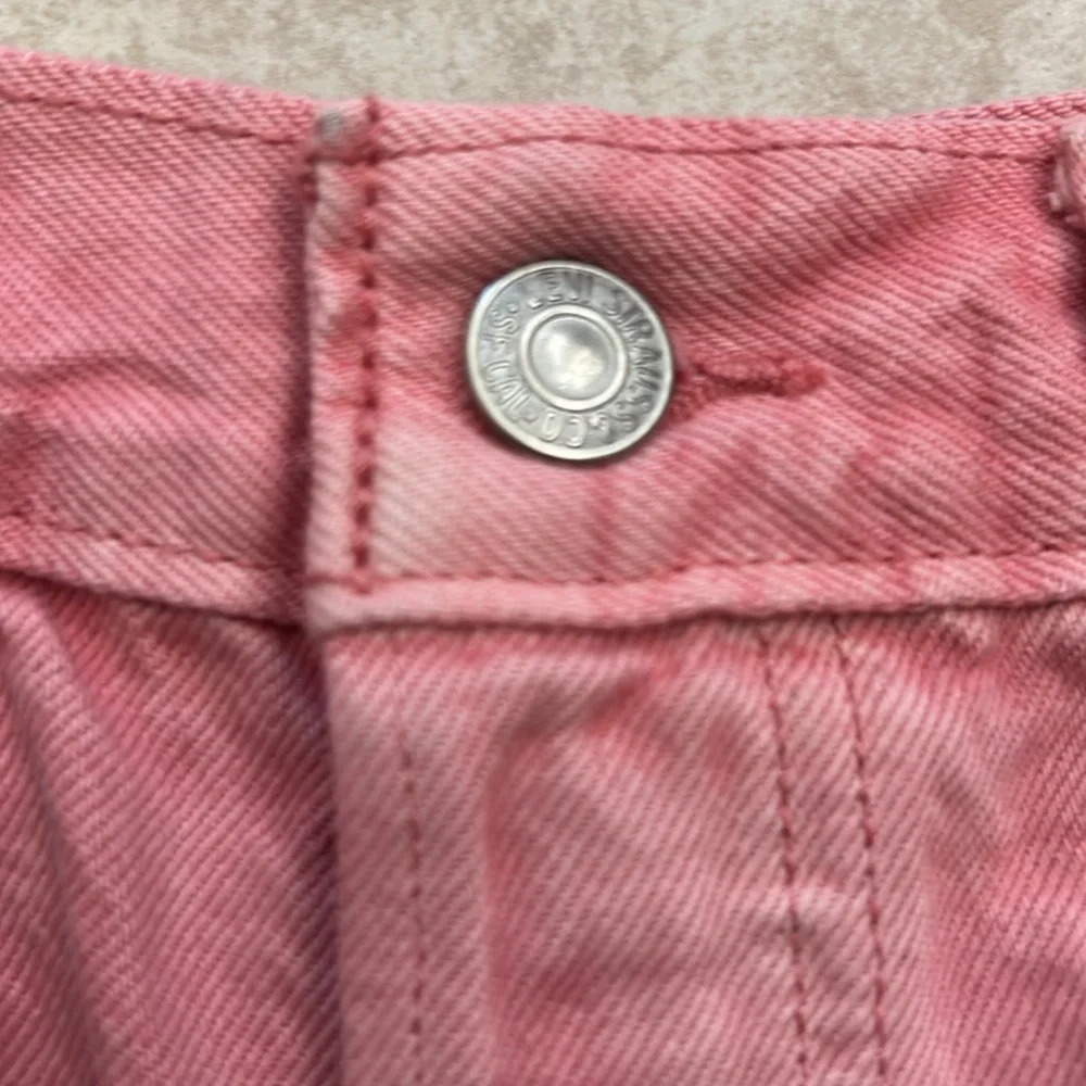LEVIS 501 High Rise Jean Shorts - Picture 5 of 5